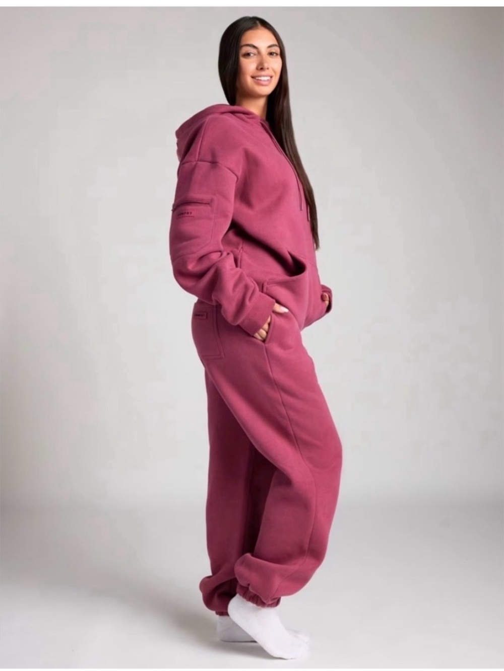 Comfrt Airplane Mode Travel Hoodie and Joggers Set XS - Picture 2 of 7